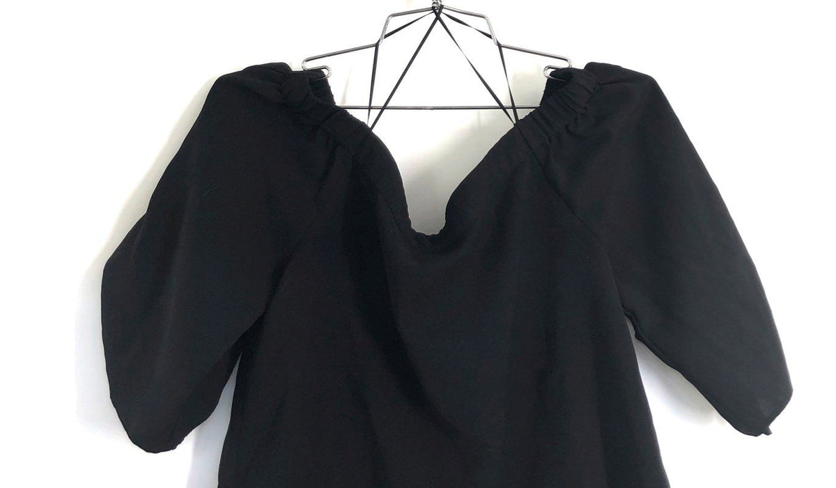 Olivia Grey Women's Black Off-the-Shoulder Puff Sleeve Tie Cuff Blouse Sz XS