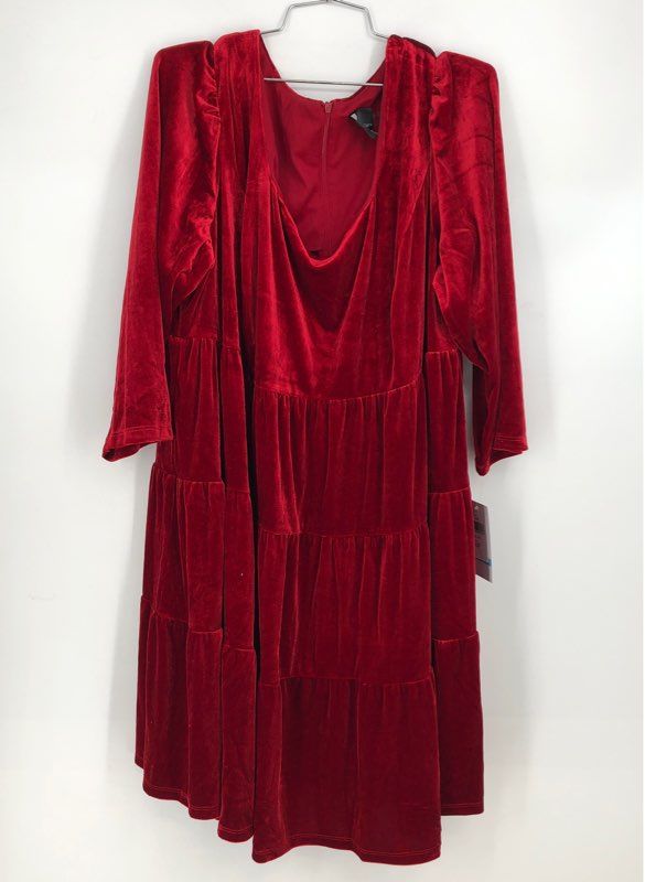 NWT Maison Tara Women&#39;s Red 3/4 Sleeve Back Zip Tiered A-Line Dress - Size 20W