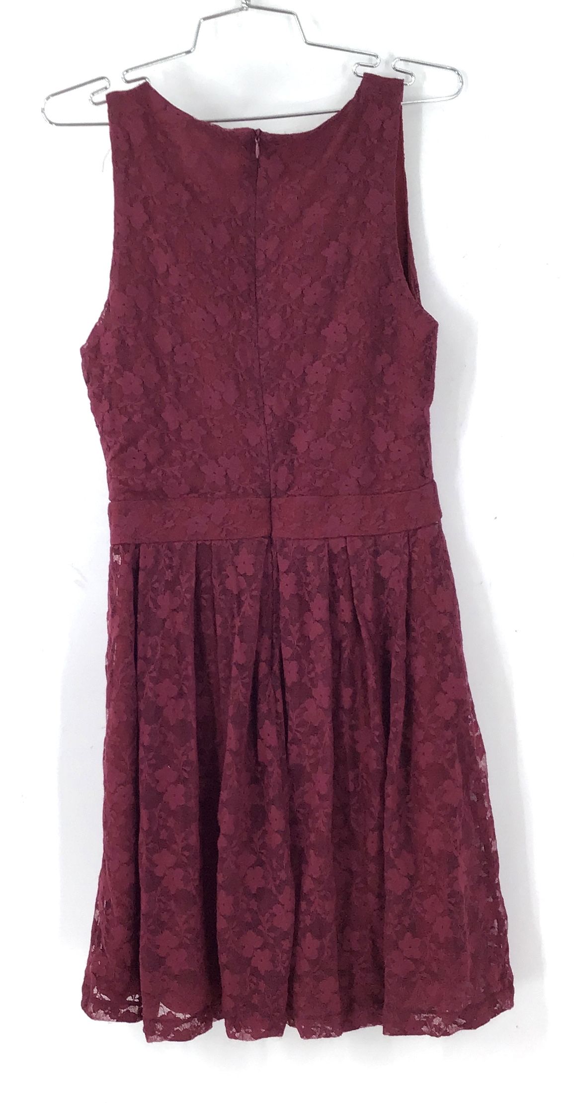 NWT Club Capri Women's Burgundy Floral Fit & Flare Dress - Size 38