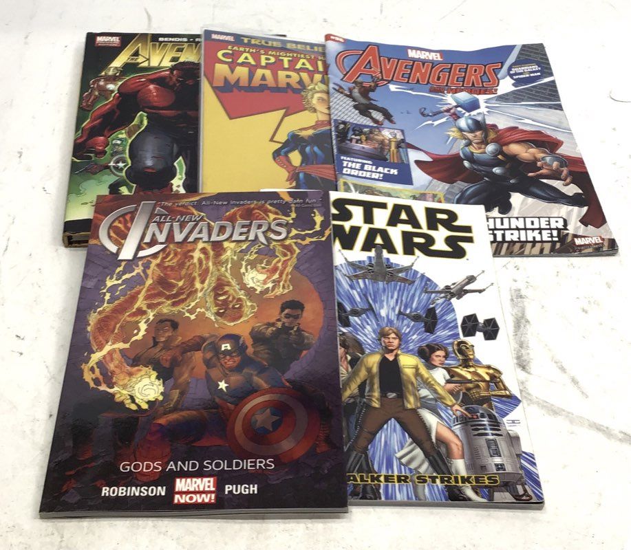 Marvel Comic Lot Avengers Star Wars Modern Age 5 Graphic Novels & Comics