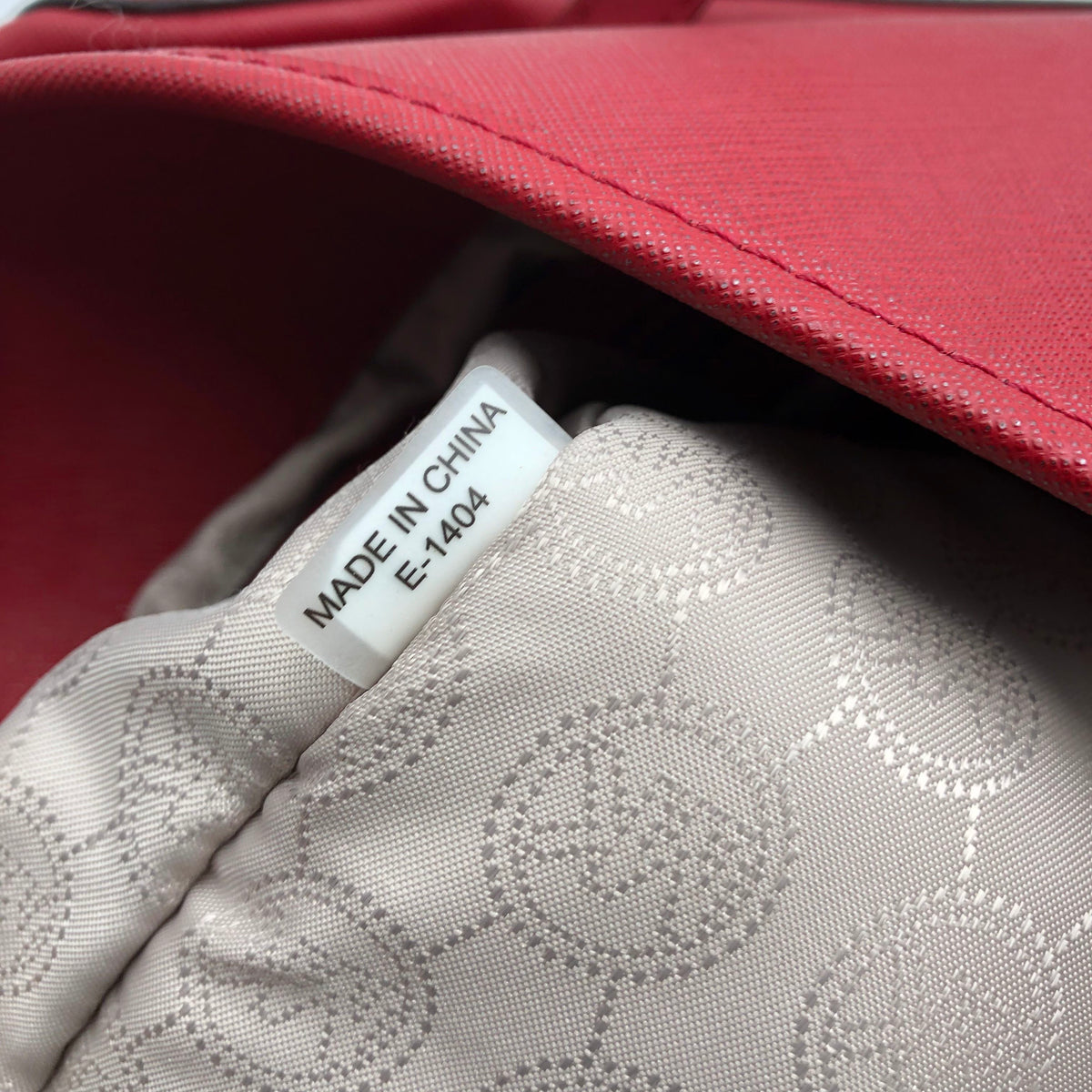 Michael Kors Red Saffiano Leather Jet Set Travel Tote Bag Silver Hardware COA