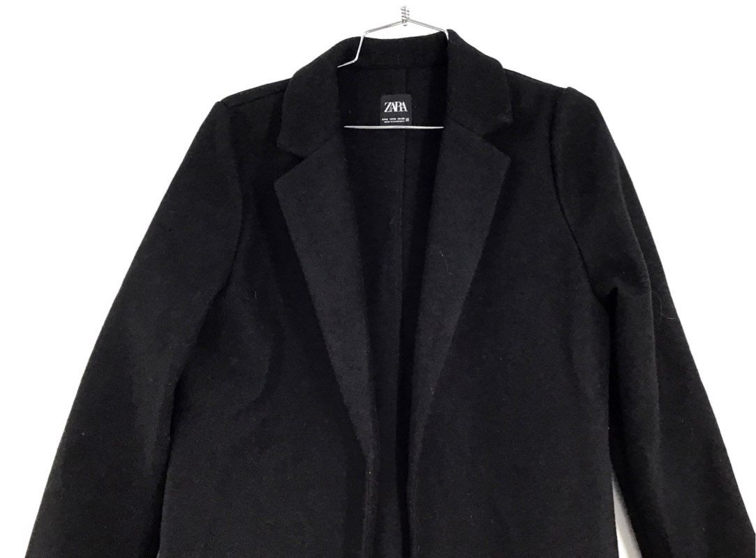 Zara Women&#39;s Black Coat - Size M