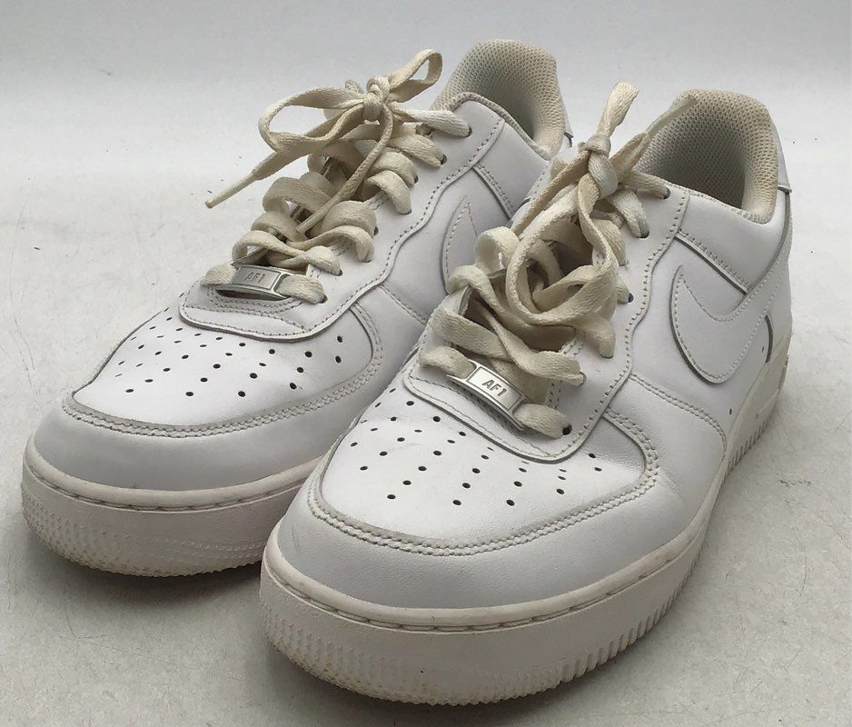 Nike Men&#39;s Air Force 1 Low &#39;07 White Athletic Shoes - Size 9.5