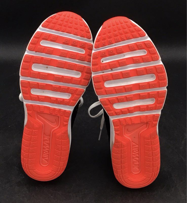 Nike Boys Air Max Sequent 3 Black White Athletic Shoes - Size 6Y