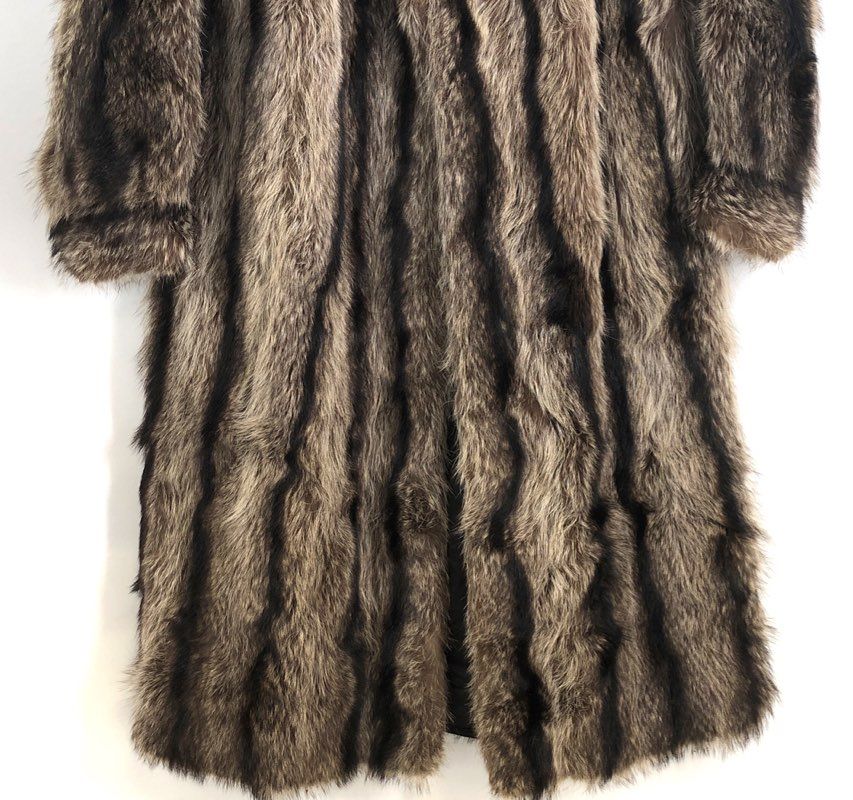 Vintage 70s Maple Furriers Women's Brown Full Length Long Hair Real Fur Coat
