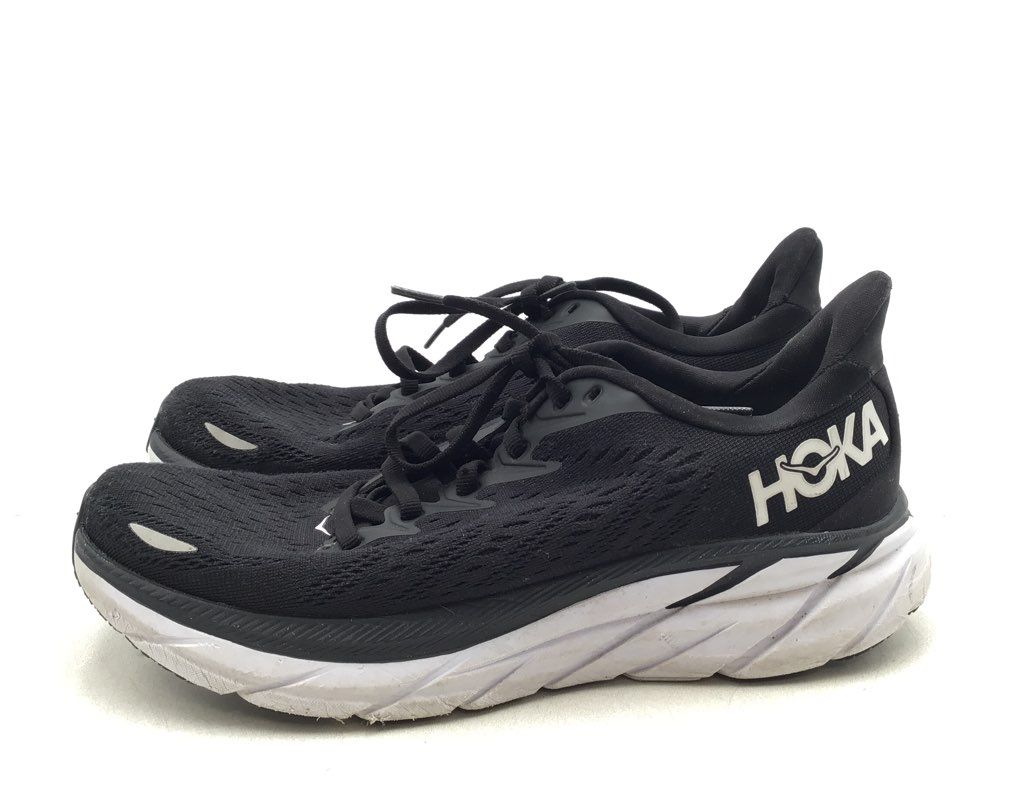 Hoka One One Women&#39;s Clifton 8 1119394 Black Low-Top Running Shoes - Size 7B