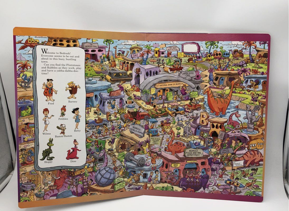 The Flintstones Fred Hunters Look and Find 3 Book Set Carrying Case Vintage