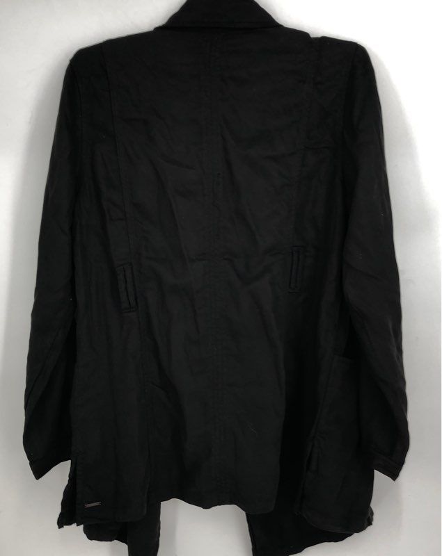 NWT Tahari Jacket - Size Small