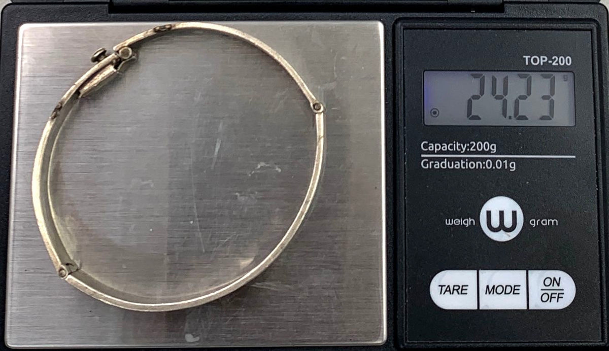 Striking Sterling (.925) Silver 10mm Hinged Bangle 24.23g