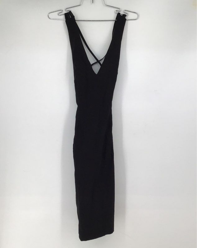 NWT Vesper Women&#39;s Black Sleeveless V-Neck Maxi Dress - Size 10