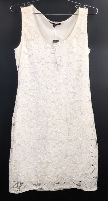 Tiana B. Women's White Floral Lace Sleeveless Shift Sheath Dress NWT Sz S