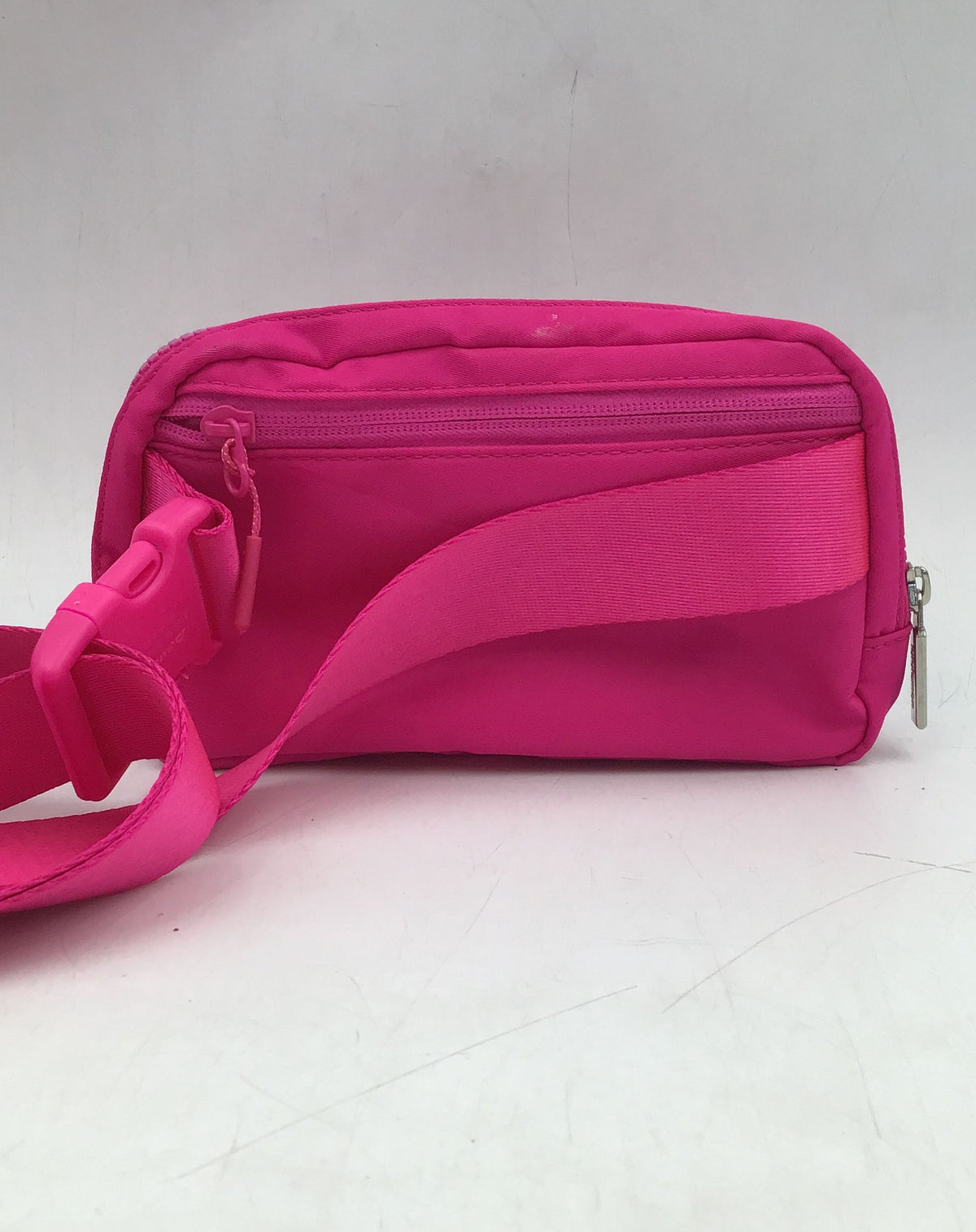 Lululemon Women&#39;s Pink Adjustable Strap Belt Bag &amp; Fanny Pack One Size