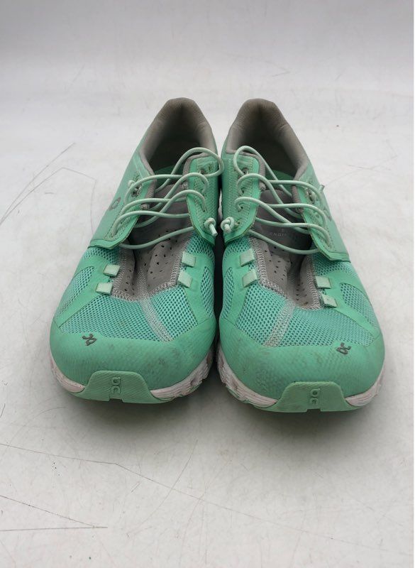 On Cloud Women&#39;s Green Athletic Shoes - Size 8