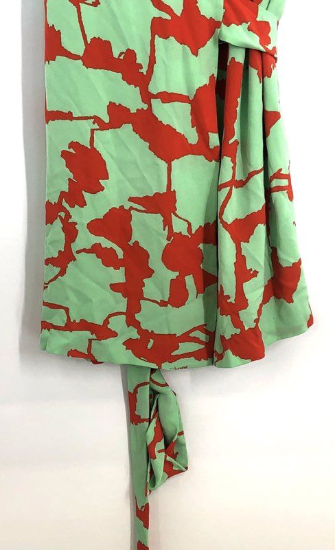 Diane von Furstenberg Women's Green Red Abstract Print Silk Wrap Dress Size 2