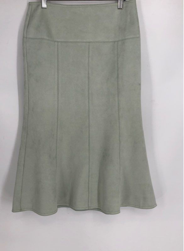 NWT Ann Taylor Women&#39;s Back Zip Trumpet Skirt - Size 4