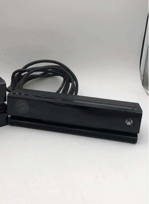 Microsoft Xbox One Kinect Sensor Lot of 2 Model 1520 Motion Camera