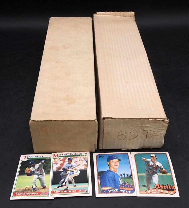 Lot Of Donruss, Topps Baseball MLB Cards. Medium Box, Unsorted