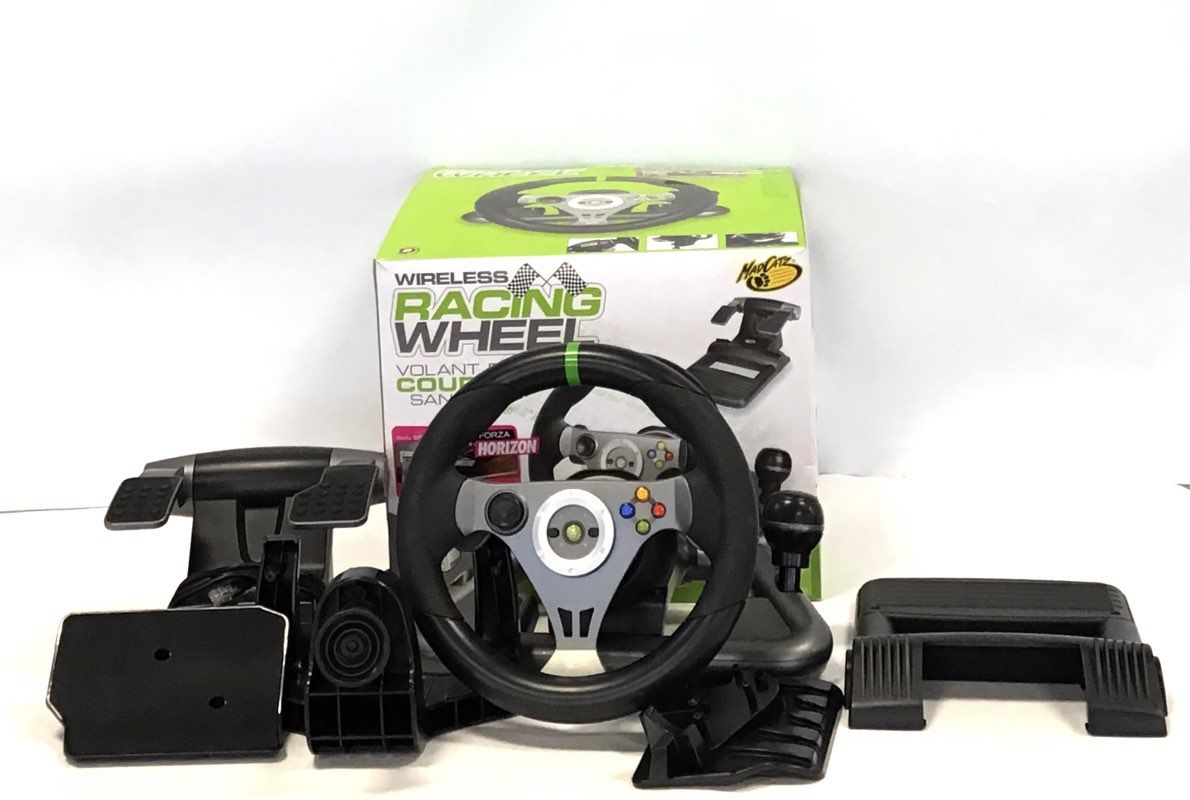 Mad Catz Wireless Racing Steering Wheel & Pedals