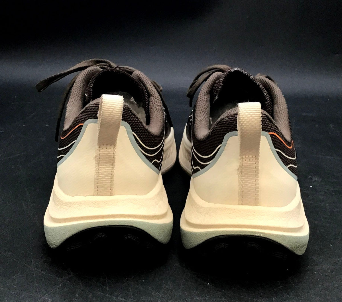 Teva Women's Trailwinder Low Brown Athletic Shoes - Size 9