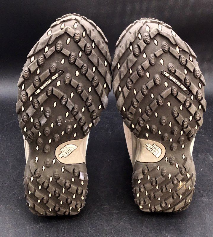The North Face Women's Cream Snow Boot - Size 7