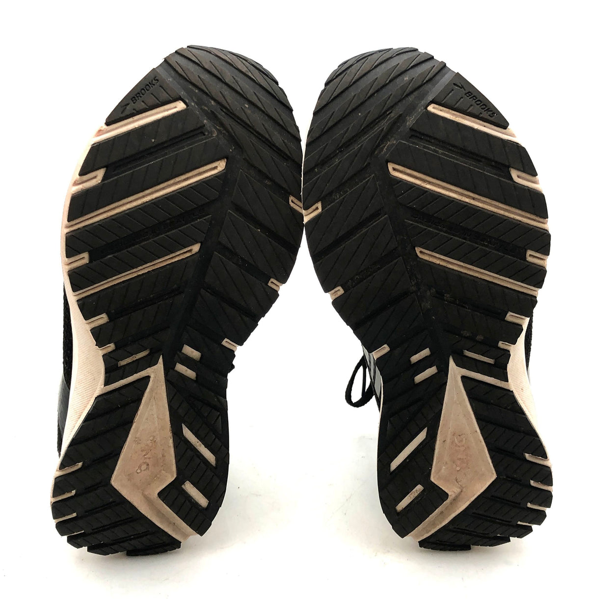 Brooks Revel 5 Black White Women's Running Shoes Size 7.5