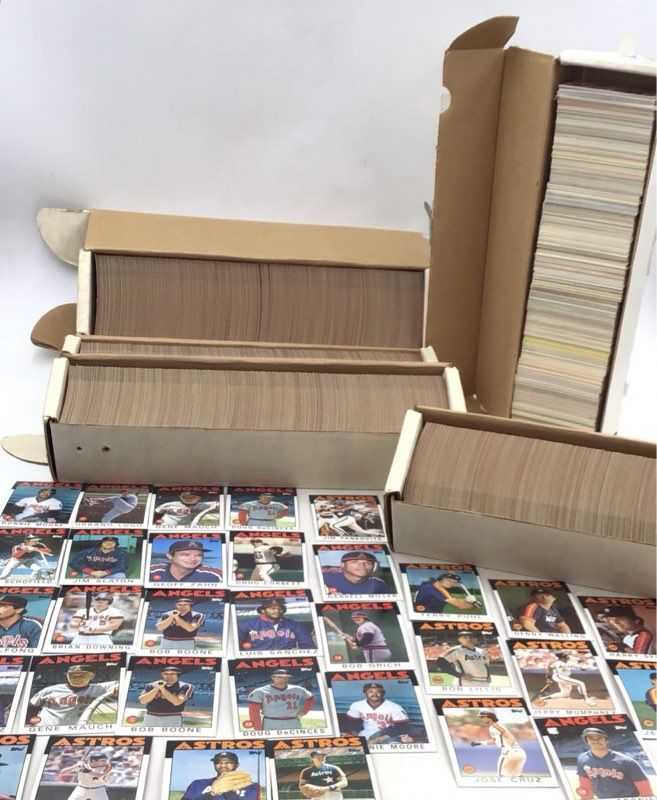 18.7lbs Lot Of Baseball MLB Cards. Medium Box, Unsorted