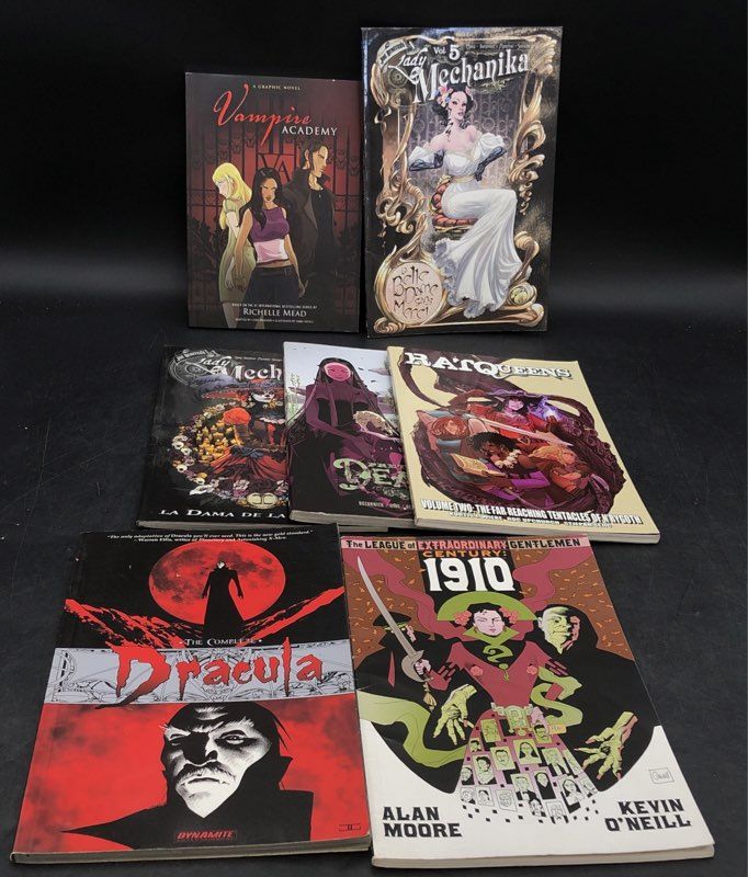 Vampire Academy Lady Mechanika League of Extraordinary Gentlemen 7 Book Lot