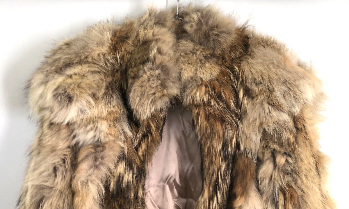 Vintage Topaz Furs Women's Natural Coyote Fur Coat Made in USA