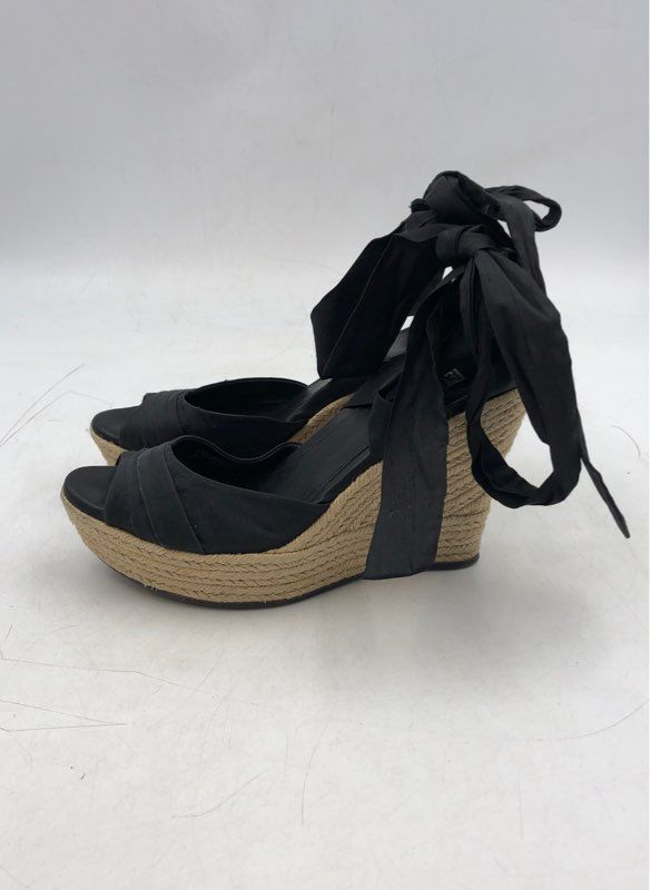 UGG Women&#39;s Luciana 1002916 Black Wedge Espadrille Sandals - Size 8