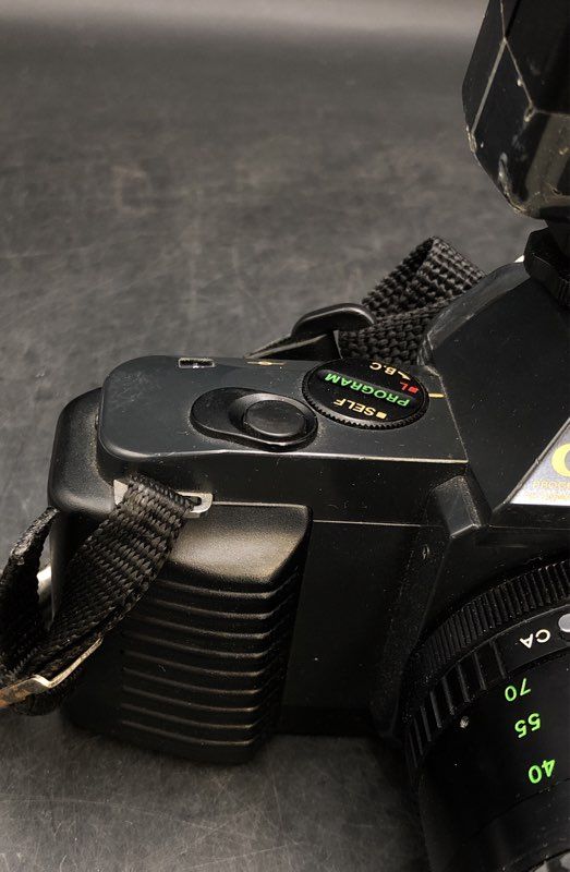 Vintage 1980s Canon T50 35mm Film SLR Camera 28-70mm SSP Lens ProSpec Flash