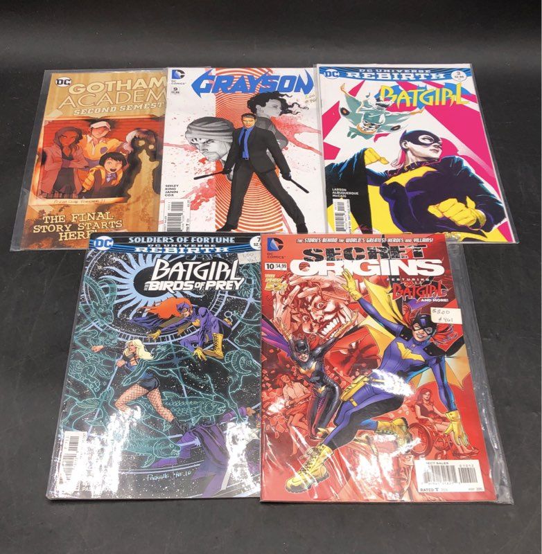 DC Comic Book Lot Modern Age New 52 Rebirth Superhero 25 Comics