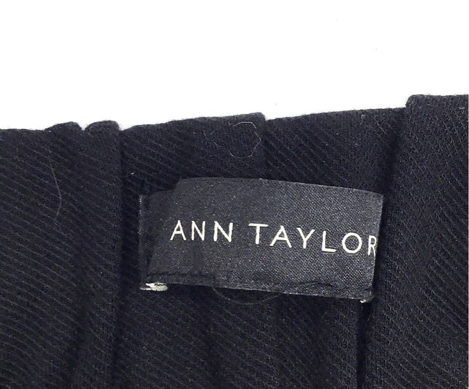 Ann Taylor Women's Black Viscose Blend Tapered Trousers Pants Sz 4