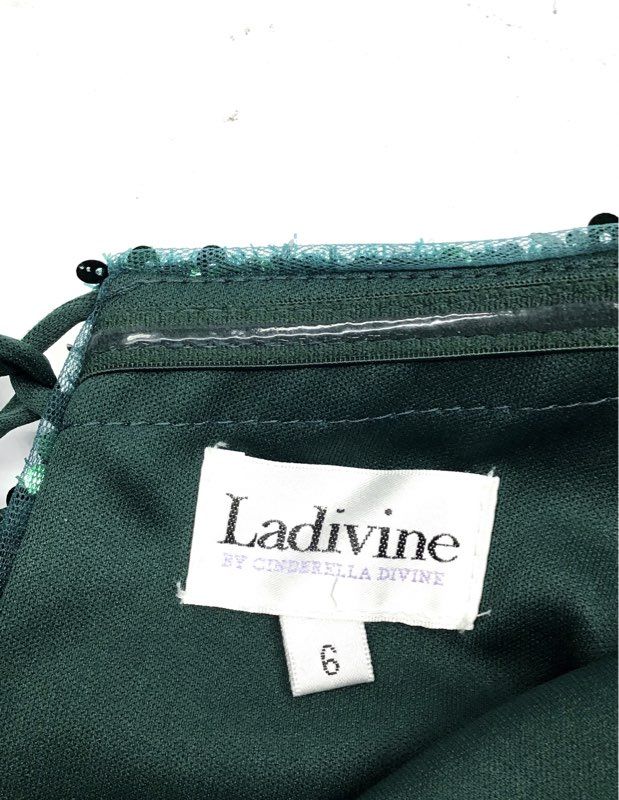 Ladivine Emerald Green Sequined Mermaid Gown CD883 Slit Corset Sz 6 NWT