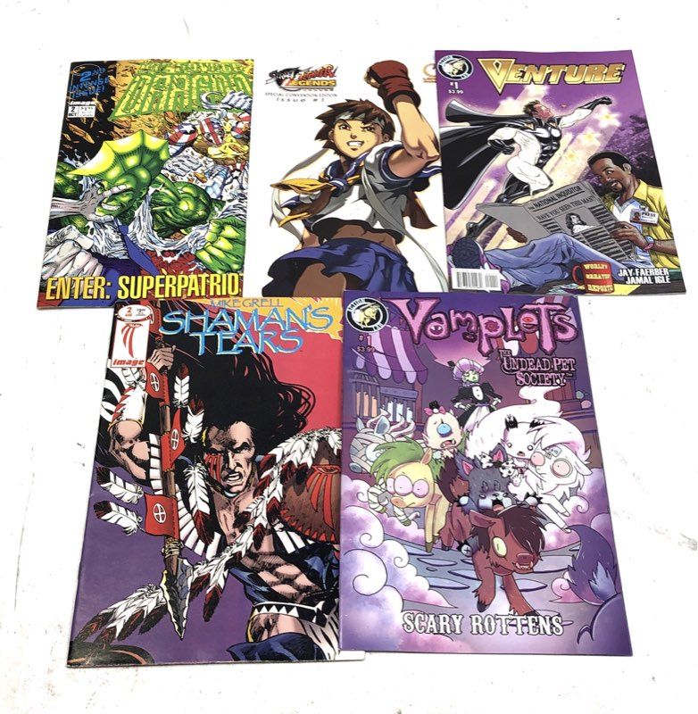 Comic Book Lot Mixed Publishers Modern Age 2000s-2020s 25 Comics