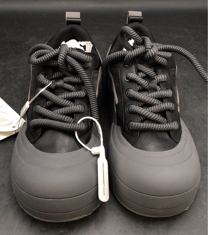KillWinner Smile Life Series Black Grey Chunky Low Top Sneakers NWT Size 10.5