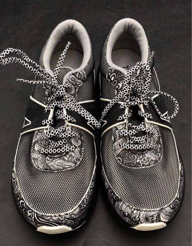 Traq By Alegria Women's Qarma Black White Athletic Shoes - Size 38