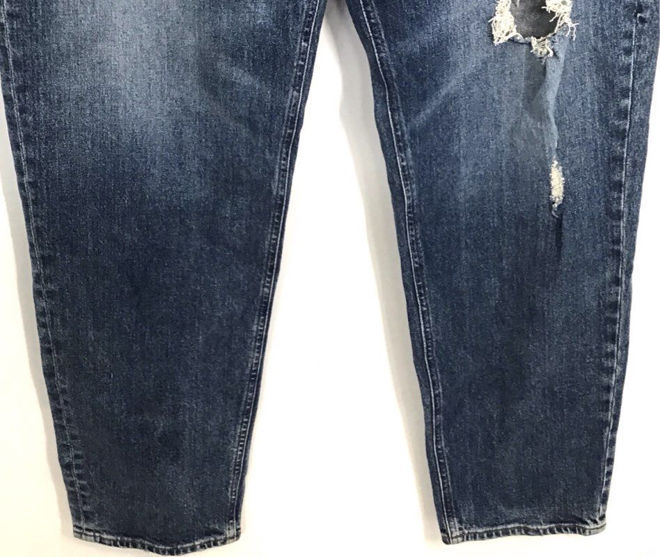 Express Women's Relaxed Tapered Mid Rise Distressed Blue Jeans Sz 16L NWT