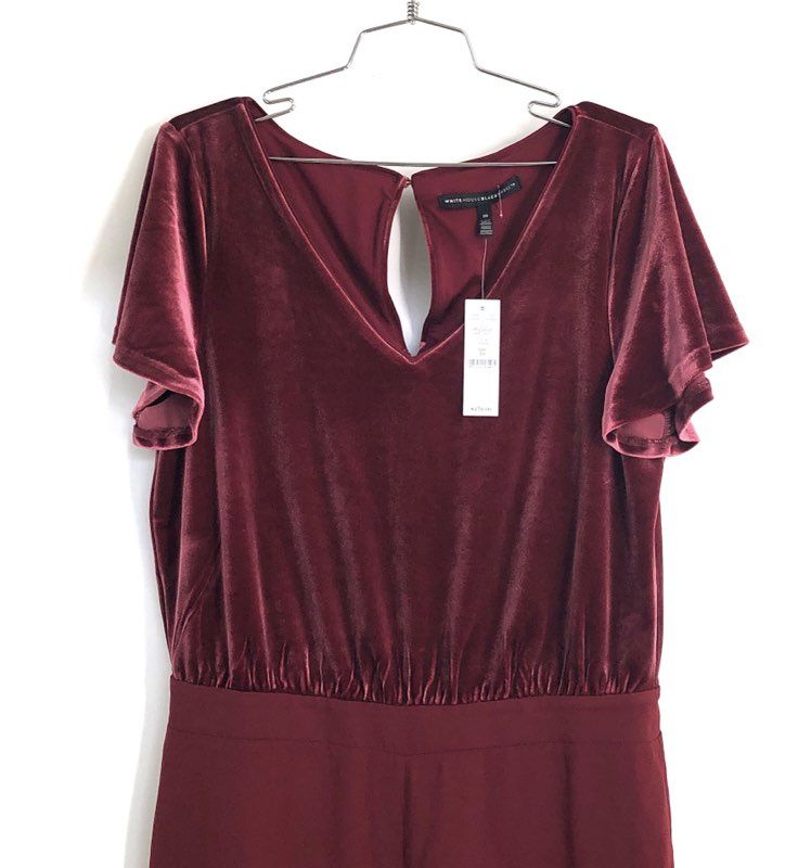 White House Black Market Women's Grenadine Velvet Jumpsuit Flutter Sz 10 NWT
