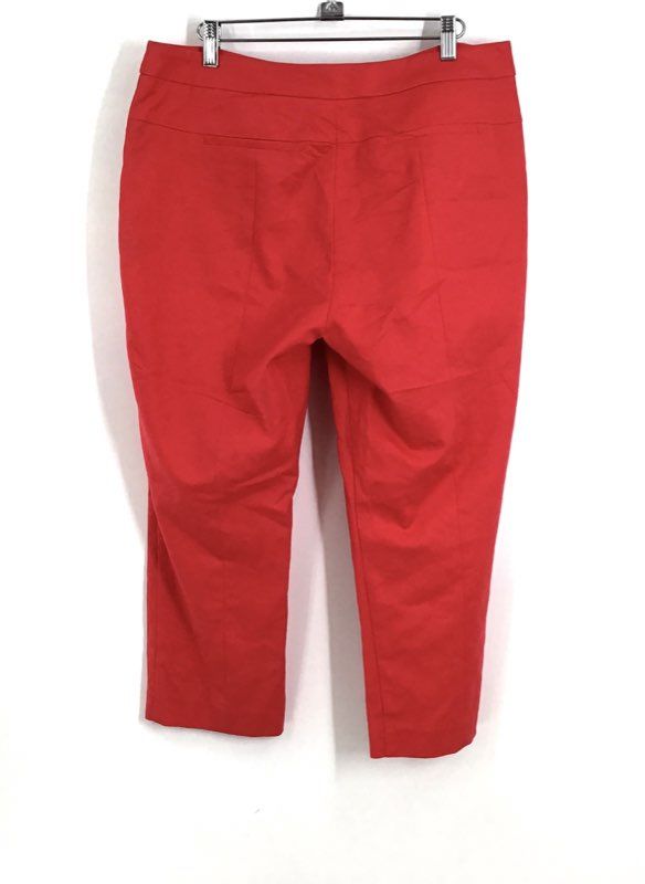 NWT Adrianna Papell Women&#39;s Red Capri Pants - Size 12