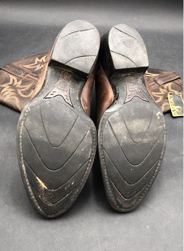 Ariat Men's Heritage Roper Brown Leather Western Boot - Size 9.5 D
