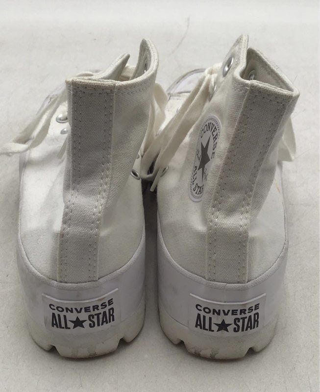 Converse Women&#39;s Chuck Taylor All Star Lugged Hi White Athletic Shoes - Size 7.5