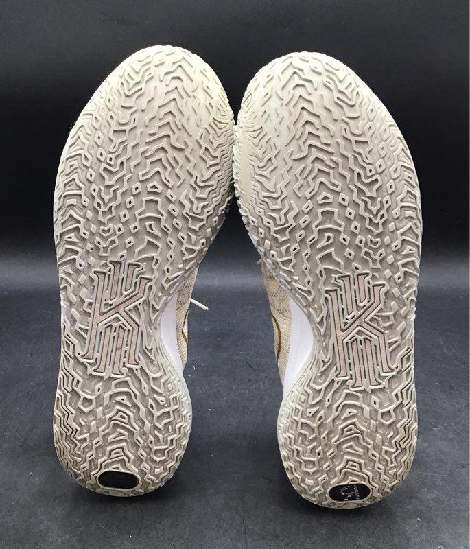 Nike Kyrie 7 Pale Ivory Metallic Gold Basketball Shoes Men's Size 15