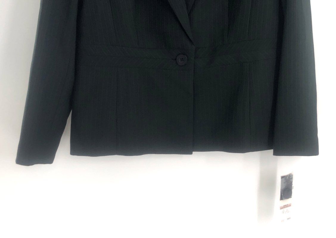 Le Suit Women's Emerald Black Pinstripe Single Button Blazer Suit Jacket NWT 12