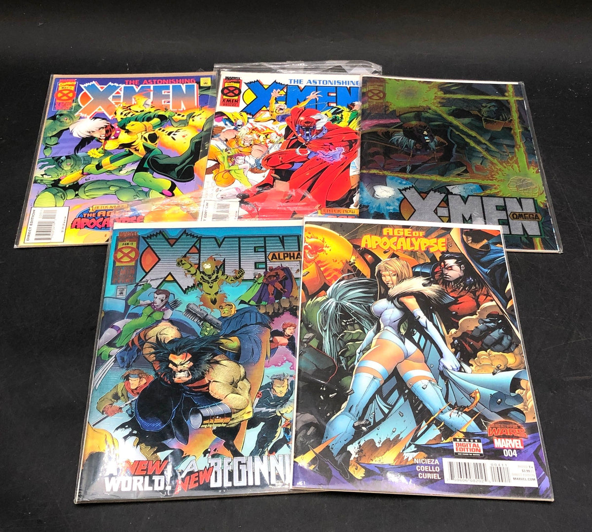 Comic Book Lot Marvel DC IDW Boom 1990s-2020s Superhero 24 Comics