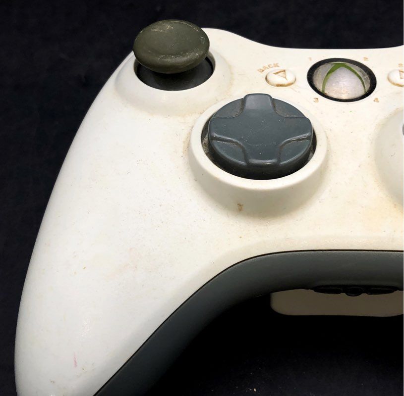 Lot of 2 Microsoft Xbox 360 Wireless Controllers OEM Official