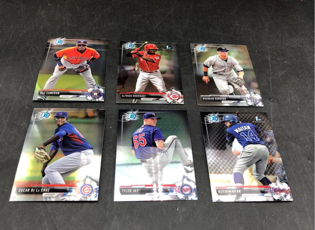 Mixed Lot Of Baseball MLB Cards. Medium Box, Unsorted