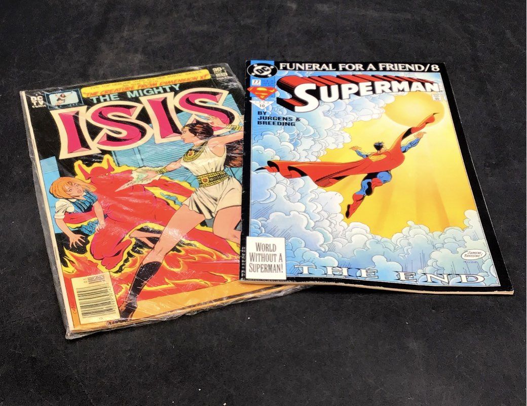 DC Comics Comic Book Lot Mixed Era Superhero Approximately 25 Comics
