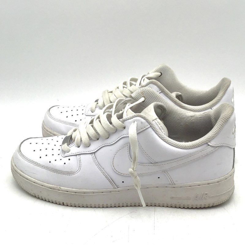 Nike Men&#39;s Air Force 1 &#39;07 White Low-Top Lace-Up Athletic Shoes - Size 9.5