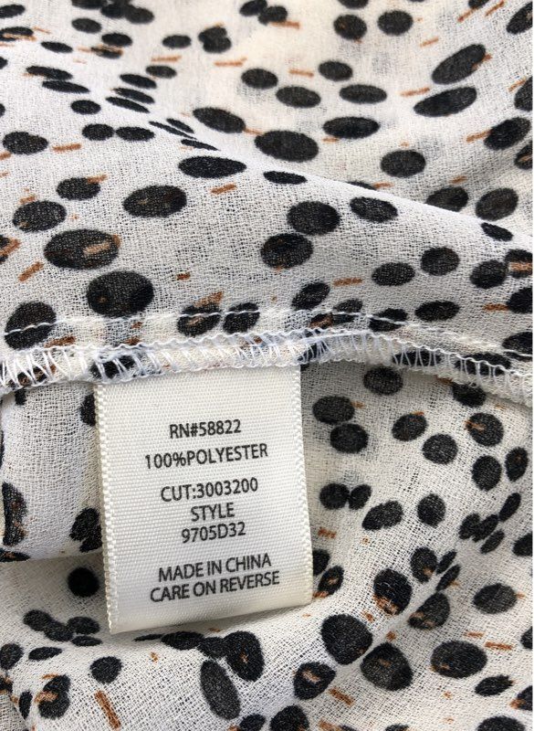 NWT Max Studio Women's White Polka Dot Blouse - Size L