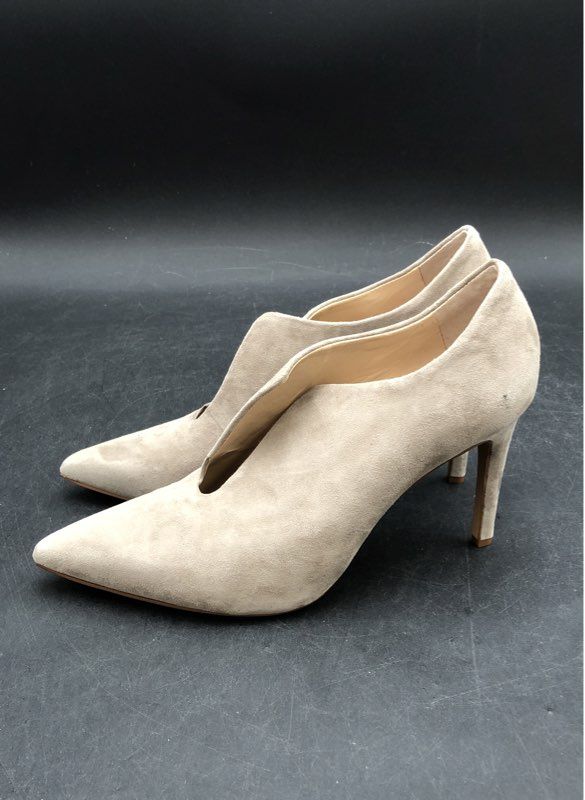 Vince Camuto Women's Cream Pump Heels - Size 9.5M